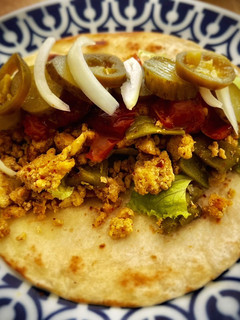 Una foto de Taco placero (Taco burger de pollo)