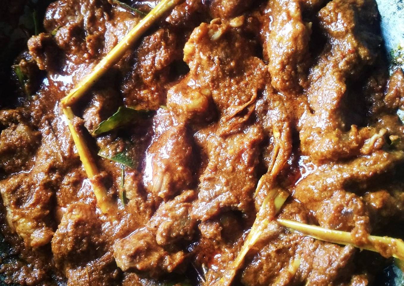 Rendang daging sapi