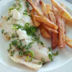 A picture of Pescado al verdeo.