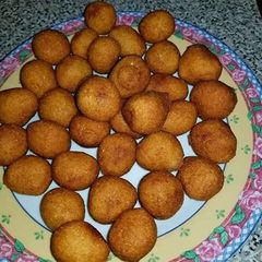 A picture of African cookies.