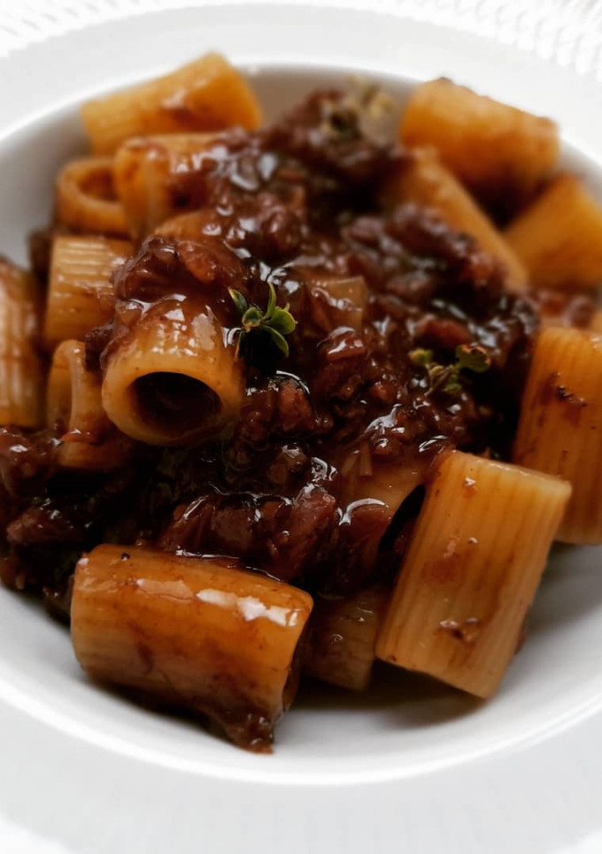 Una foto de Rigatoni en salsa de rabo de ternera