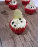 Muffins de manzana y canela con una cobertura de queso crema