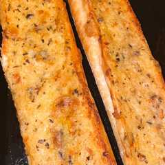 A picture of Garlic Bread Viral.