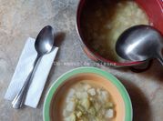 Une photo de soupe navet