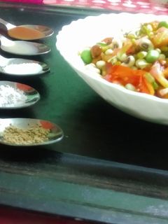 স্প্রাউট স্যালাড (sprout salad recipe in bengali) রেসিপির প্রধান ছবি