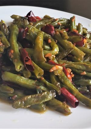 快炒-乾煸四季豆【10分鐘】【川味】【家常菜】【下飯】 的食譜成品照片