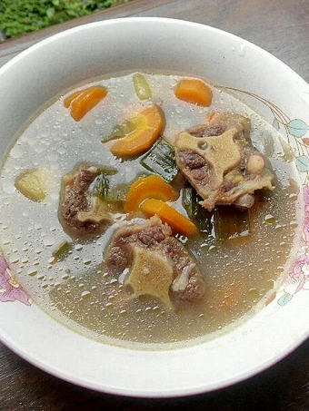 Langkah Mudah untuk Membuat Resep Sup Buntut Sapi yang Enak