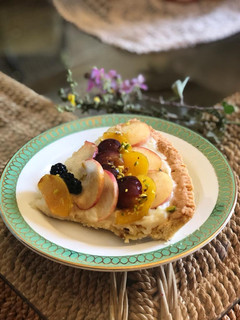 Foto di Crostata con crema e frutta