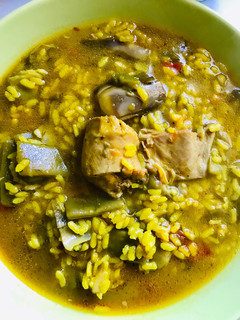 Una foto de Arrosset amb conill,(Arroz caldoso con conejo)
