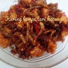 รูปของ Kering tempe teri kacang
