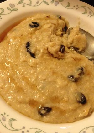 A picture of Mixed Berry Oatmeal.
