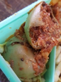 બાફેલા ગુંદા નું અથાણું (Bafela Gunda Athanu Recipe In Gujarati) રેસીપી મુખ્ય ફોટો