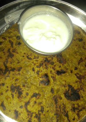 બાજરા ના થેપલા (bajra na thepla recipe in Gujarati) રેસીપી મુખ્ય ફોટો