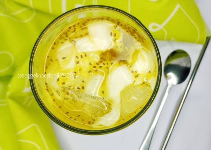 Resep Es Kelapa Muda Jeruk Manis Oleh Anggelina Ester Jesica Cookpad 