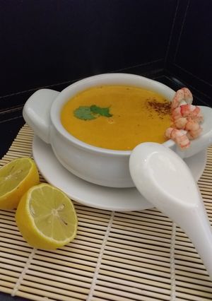 Una foto de Crema de camarones 🍤
