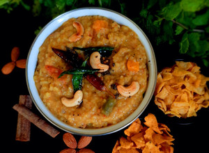 A picture of Bisi bele bath.