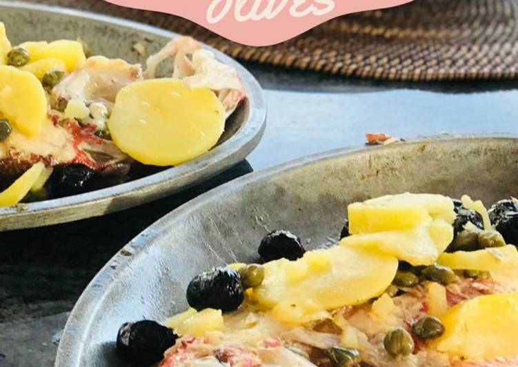 Steps to Prepare Super Quick Homemade Whole Baked Fish with potatoes and olives