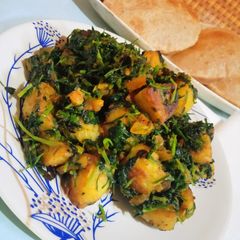 A picture of Aloo Methi.