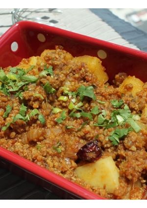 A picture of Allo Qeema - Potatoes & Minced meat curry.