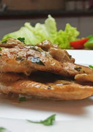 A picture of Creamy Chicken Tenderloin.