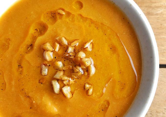 Steps to Prepare Speedy Creamy and Healthy Carrot Soup