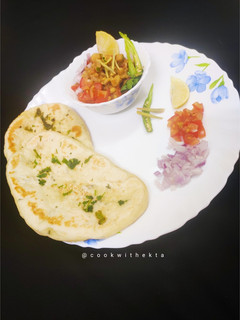मटर छोले कुलचे (matar chole kulche recipe in hindi) रेसिपी मुख्य फोटो