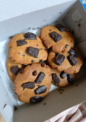 Foto resep Crunchy Cookies topping coklat blok