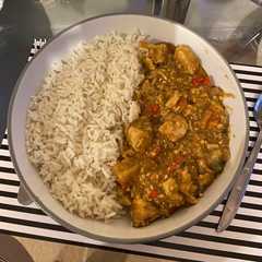 Kari Ayam Simpel & Cepat রেসিপির প্রধান ছবি