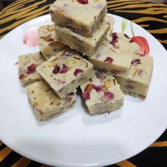 A picture of Gulaab Paak.