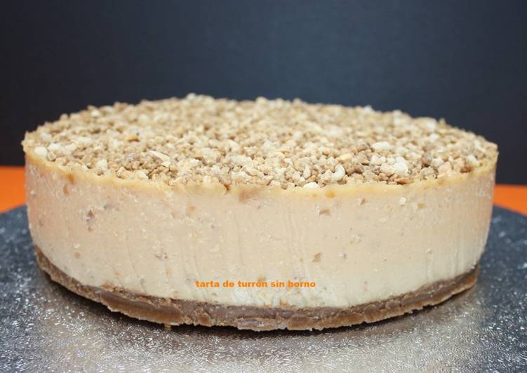 Tarta de turrón de Jijona sin horno
