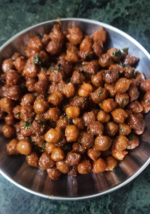 A picture of Sukha Chana Masala.