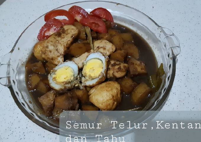 Resep Semur Telur, Kentang Dan Tahu Oleh Gweny Rahayu - Cookpad