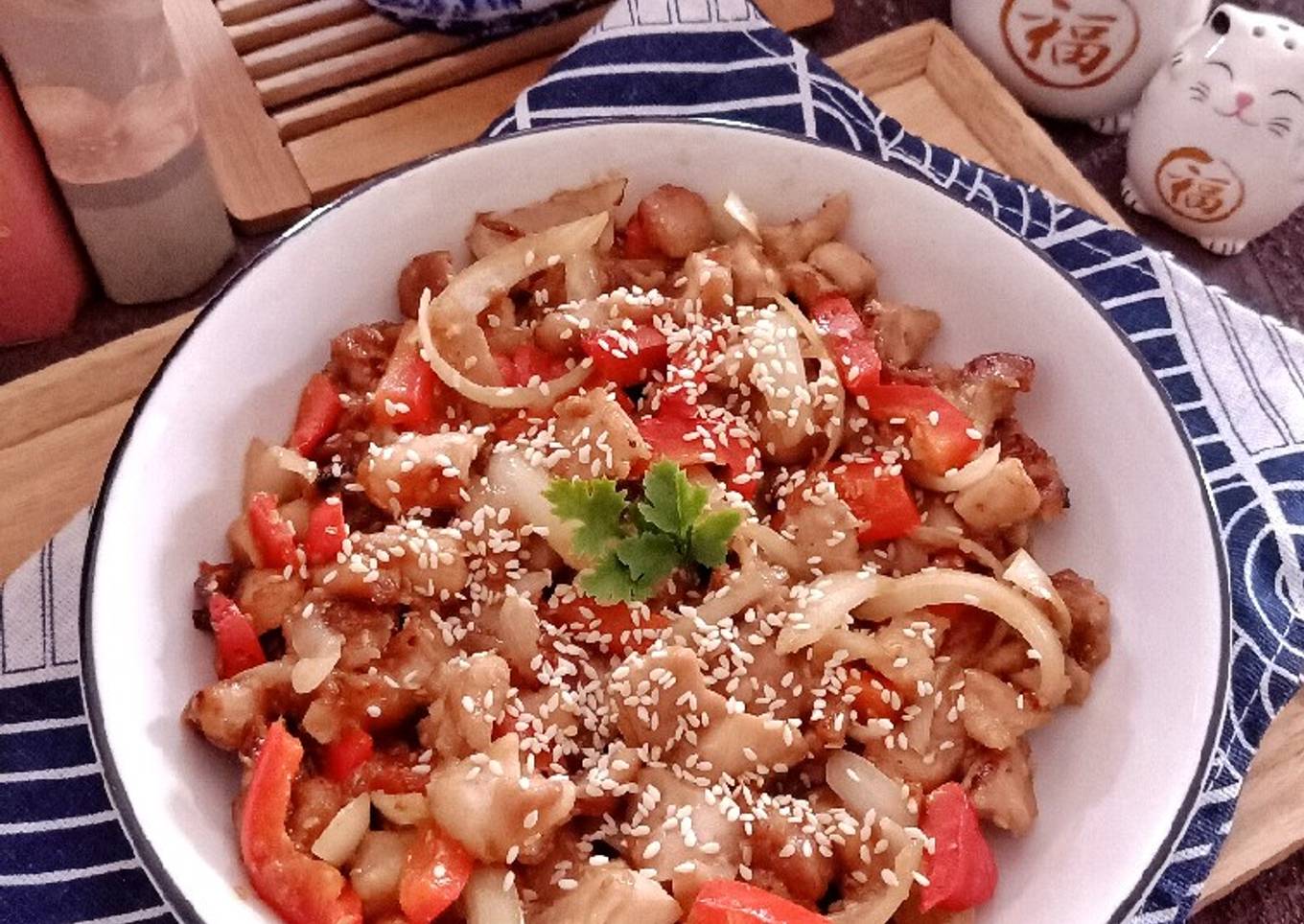 Tumis ayam paprika
