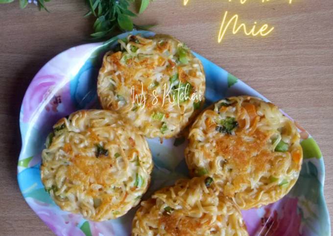 Cara membuat Martabak Mie #25 Cara membuat Martabak Mie #25