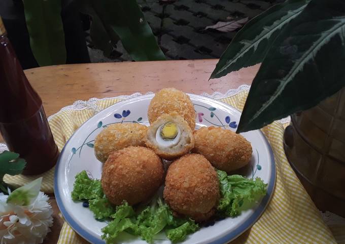 Kroket Kentang isi Telur Puyuh