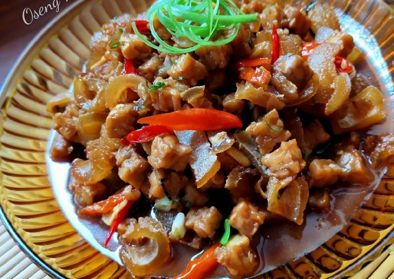 Oseng Kikil Tempe Daun Jeruk