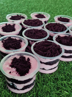 Foto resep Strawberry Oreo Cheesecake
