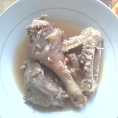 A picture of Wet steamed fried chicken.