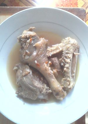 A picture of Wet steamed fried chicken.