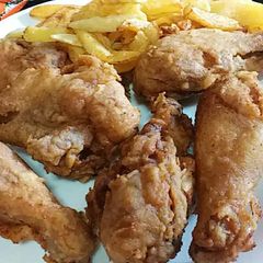 Chicken crispy broast A picture of Chicken crispy broast.