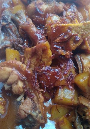 Foto resep Semur Ayam Tahu Kentang