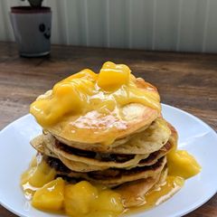 A picture of Mango pancake.
