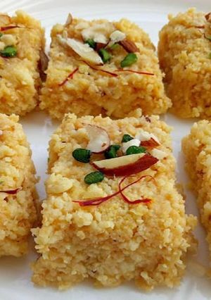 कलाकंद (Kalakand recipe in hindi) रेसिपी मुख्य फोटो