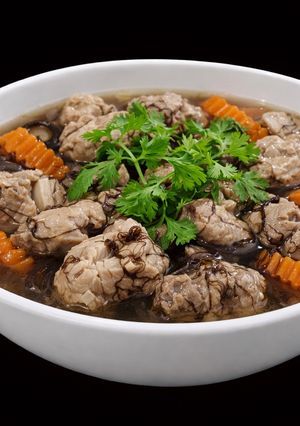 Hình của món SP.0236 - Canh Giò Heo Phú Quý.