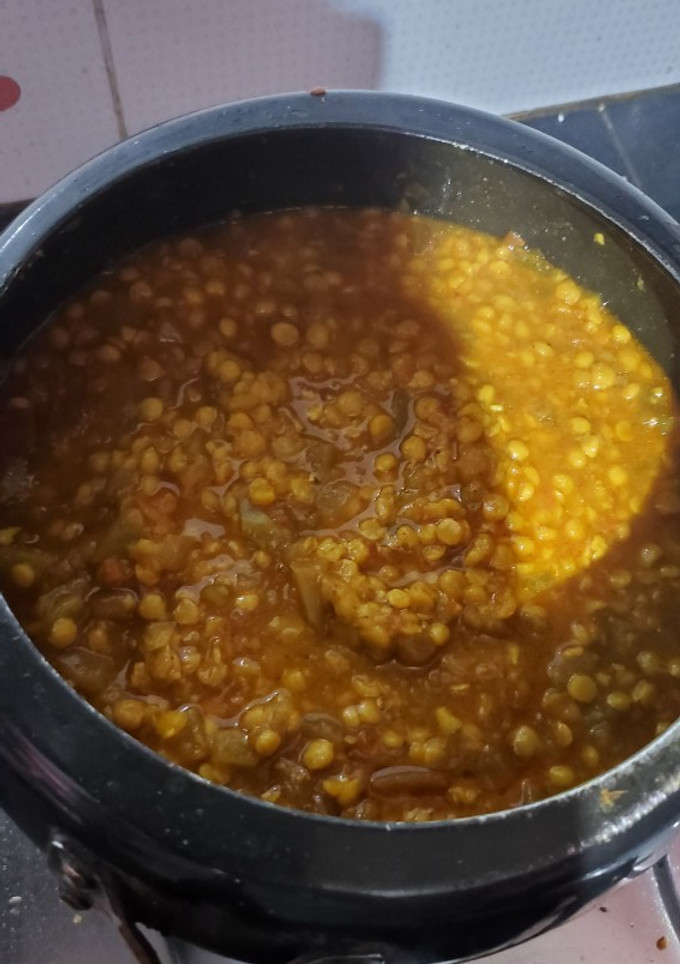 लौकी चने की दाल (Lauki chane ki dal recipe in hindi) रेसिपी मुख्य फोटो