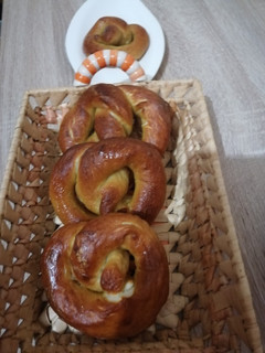 A picture of Pretzels.
