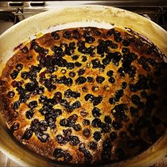 A picture of Blueberry ginger clafoutis.