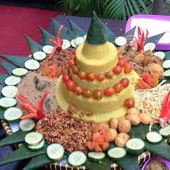 รูปของ Nasi Kuning Rice Cooker