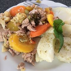 A picture of Tuna salad.