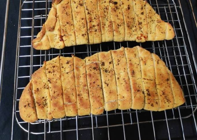 Steps to Prepare Favorite Cheese garlic bread sticks